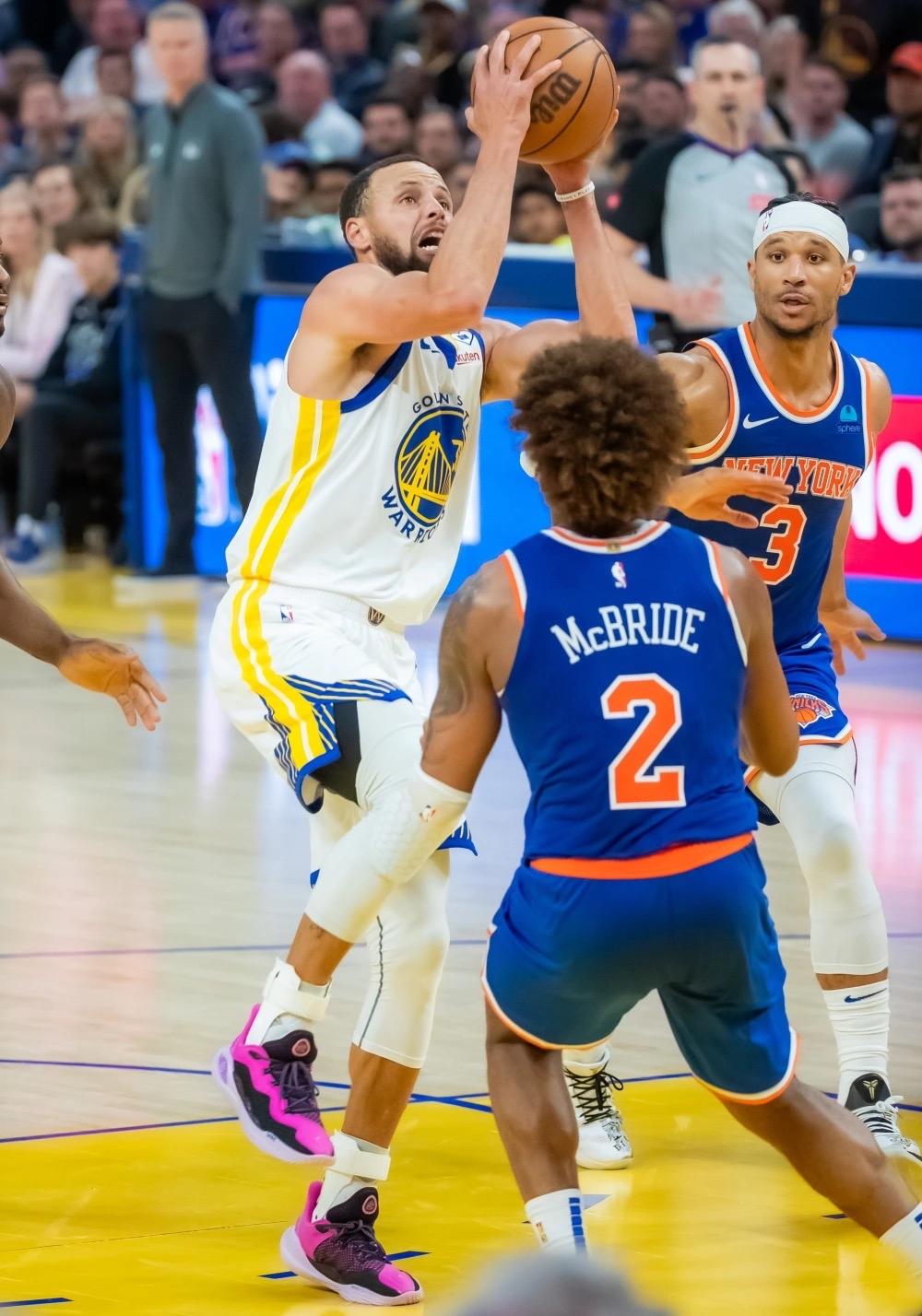 墨西哥男篮绝杀尼克斯，拉塞尔打破历史纪录的简单介绍