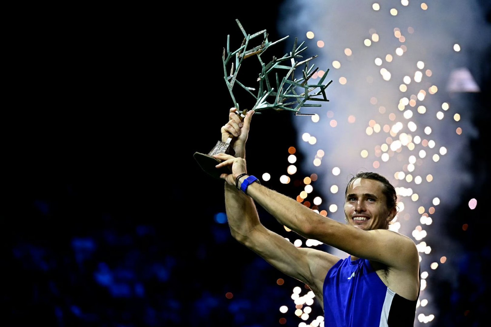 日本网球队横扫法国网球队,兹维列夫送出助攻的简单介绍 日本网球队横扫法国网球队,兹维列夫送出助攻的简单介绍