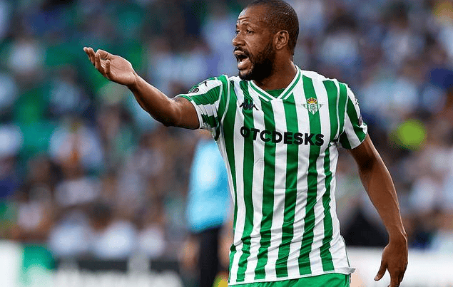 包含皇家社会主场力克RB莱比锡，小组出线形势一片大好的词条