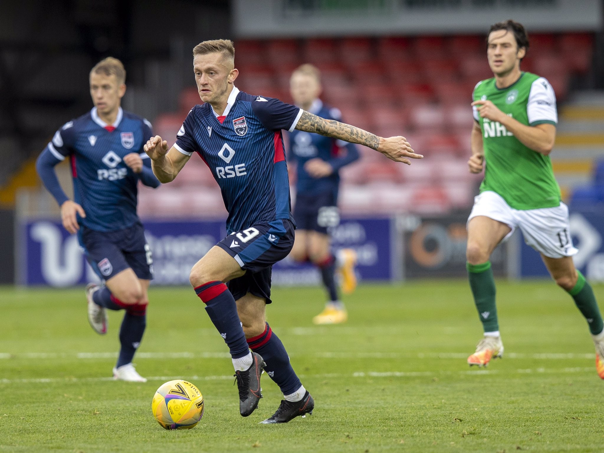 布里斯托夫流浪者主场战平，备战下一场调整的简单介绍