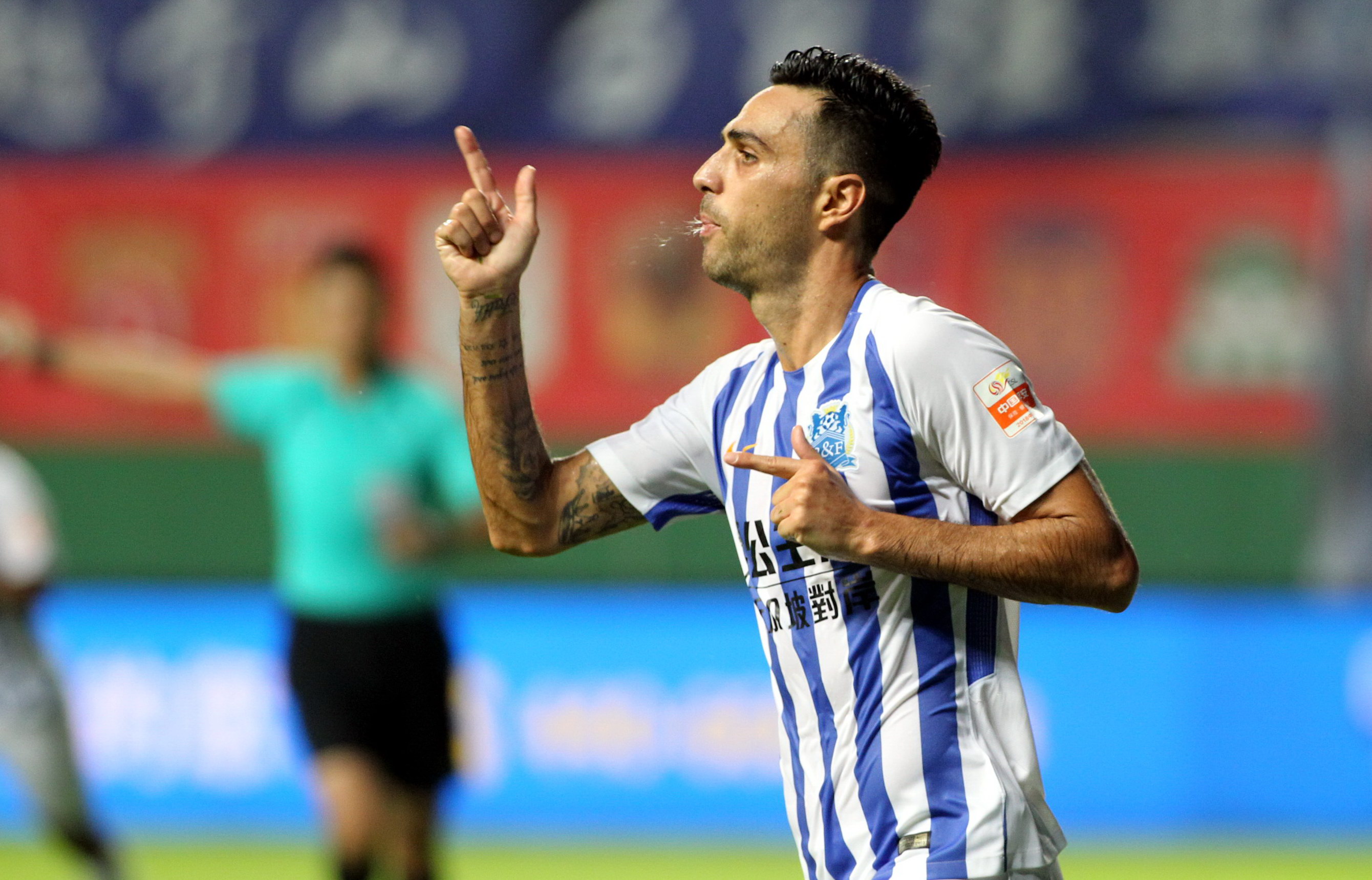 天津泰达广州富力对战现况，泰达遇挑战的简单介绍