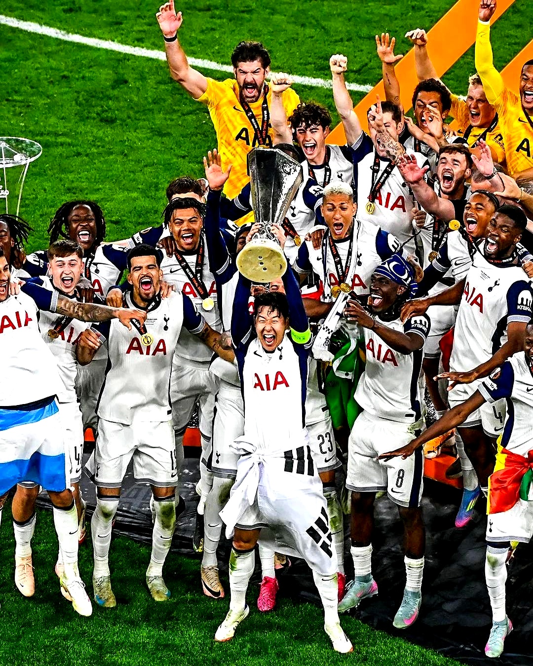 关于阿尔巴尼亚队欧预赛豪取胜利，晋级形势一片大好的信息