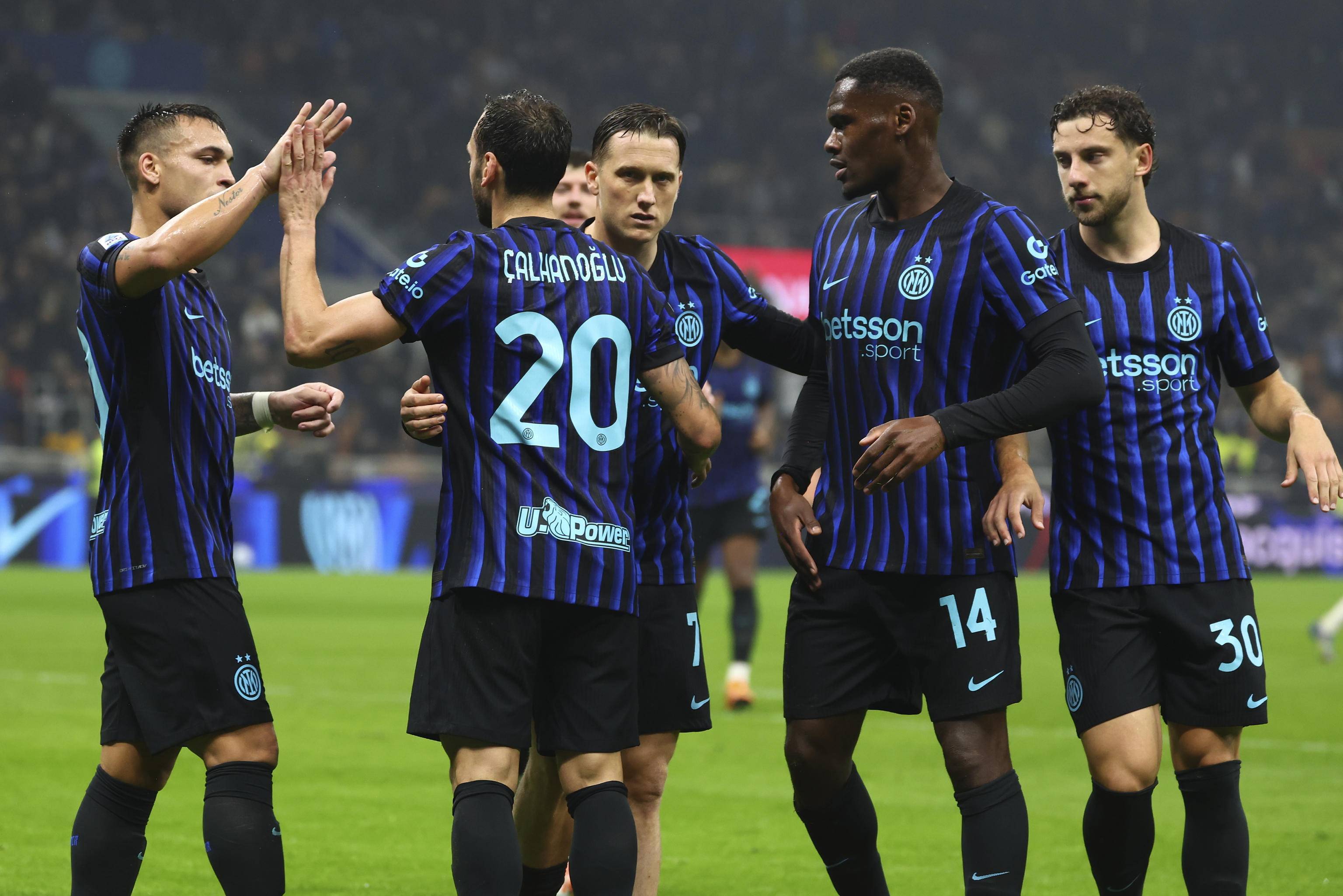 佛罗伦萨队晋级联赛关键