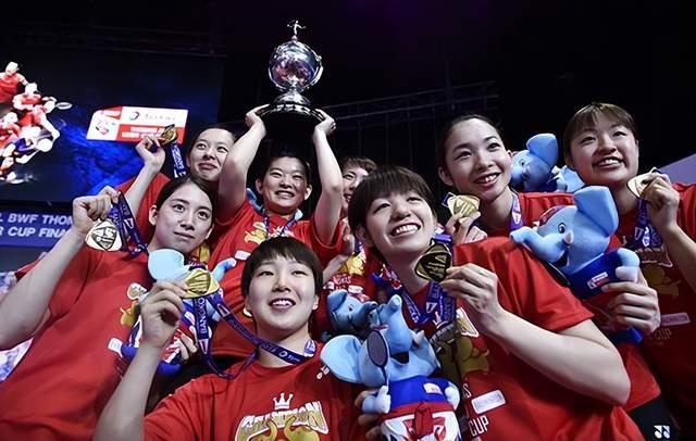 包含丹麦羽毛球队鏖战英格兰羽毛球队，戴资颖统治全场的词条