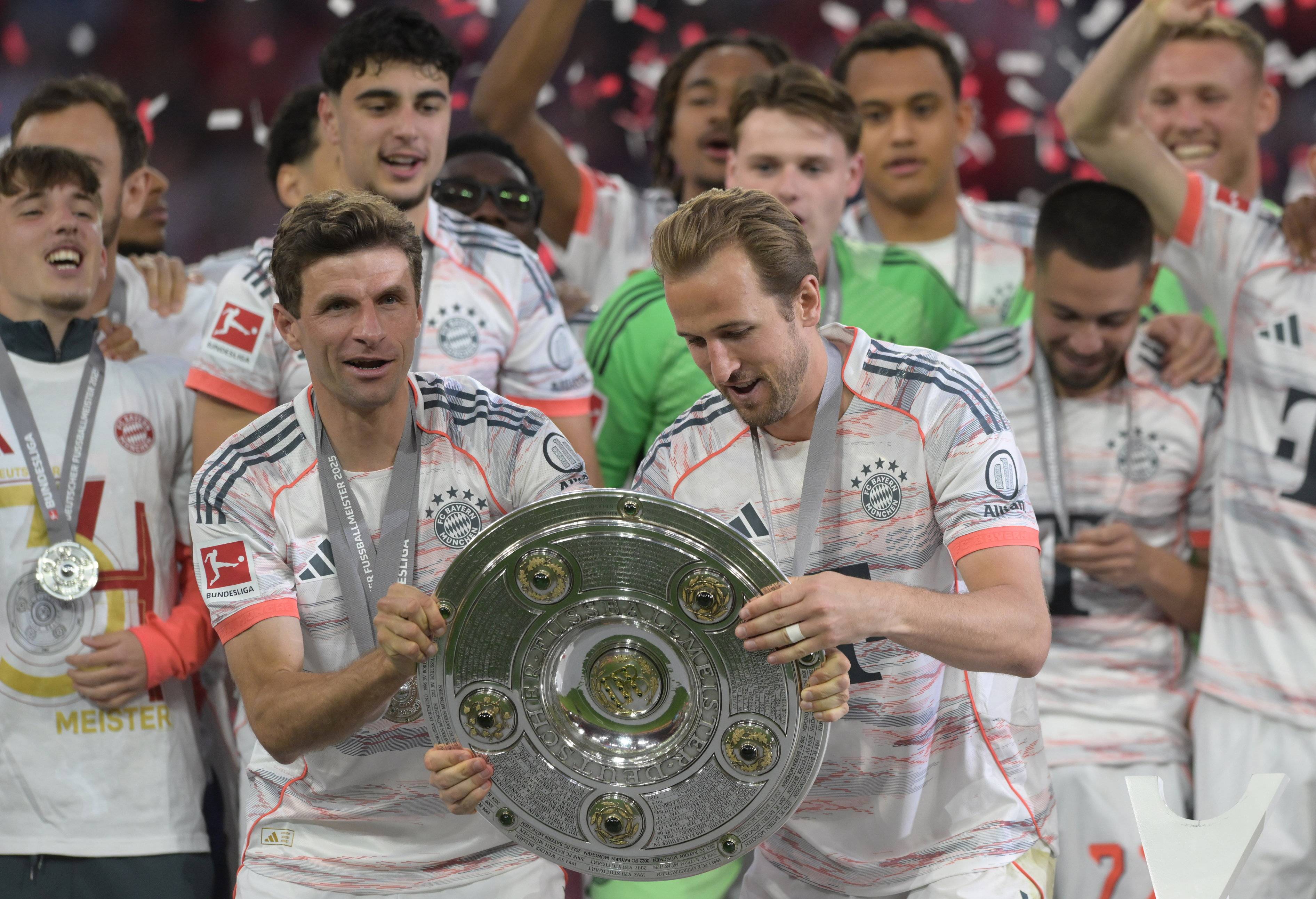 多特蒙德绝杀丹麦，凯恩点燃赛场的简单介绍