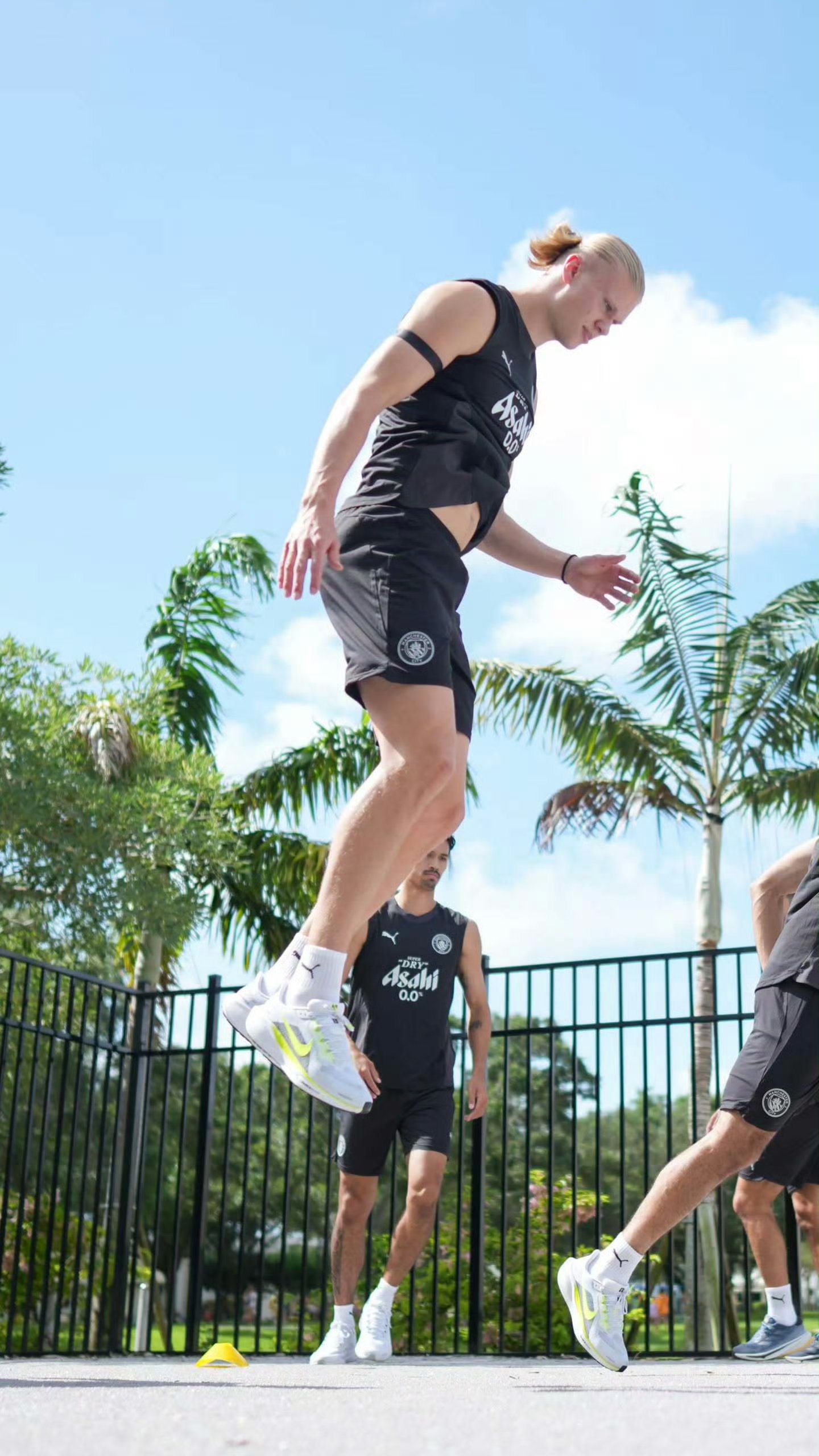 中国碾压阿森纳，哈兰德惊艳四座