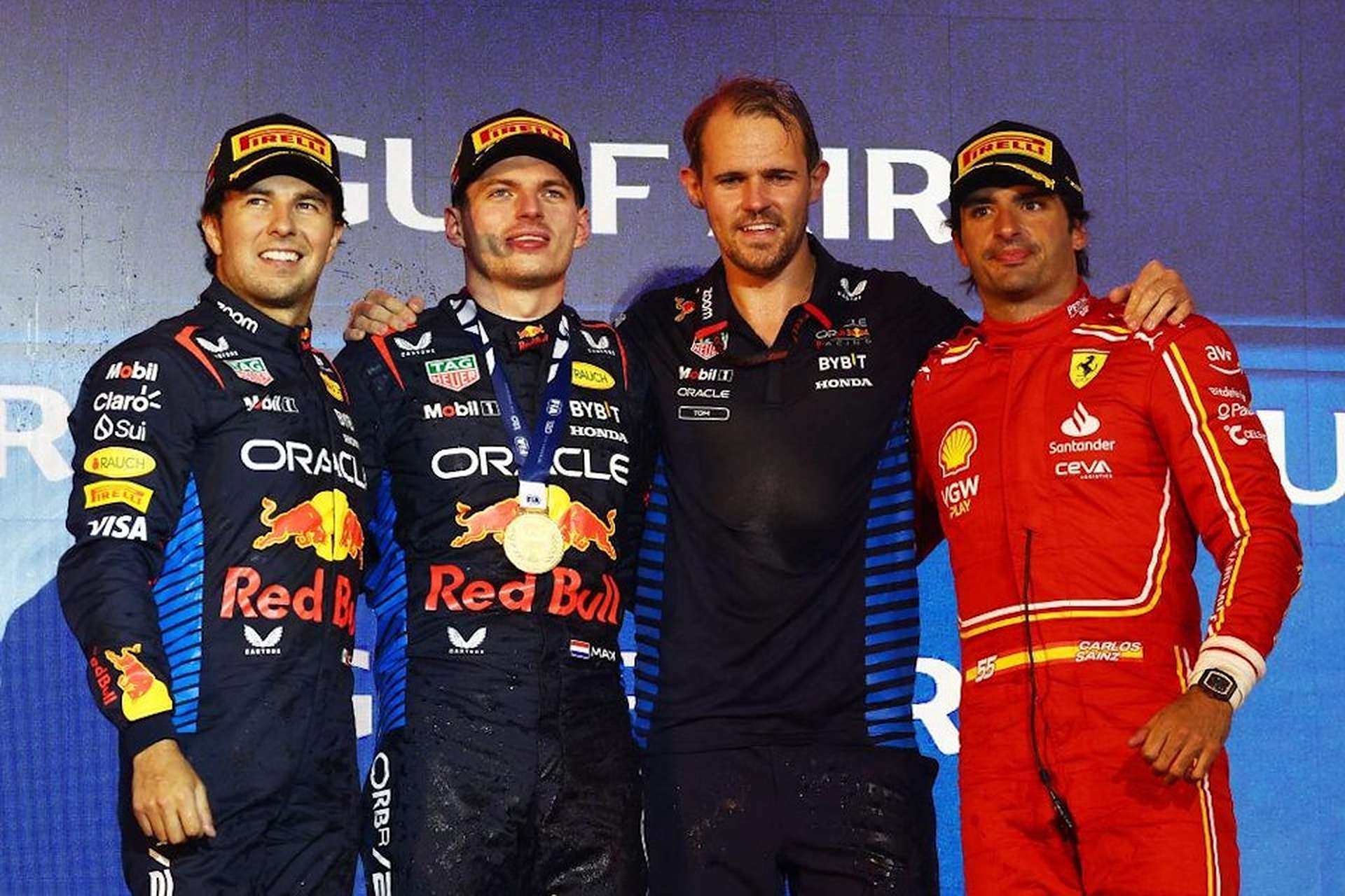 开云体育登录-包含红牛车队险胜威廉姆斯，阿隆索统治全场的词条