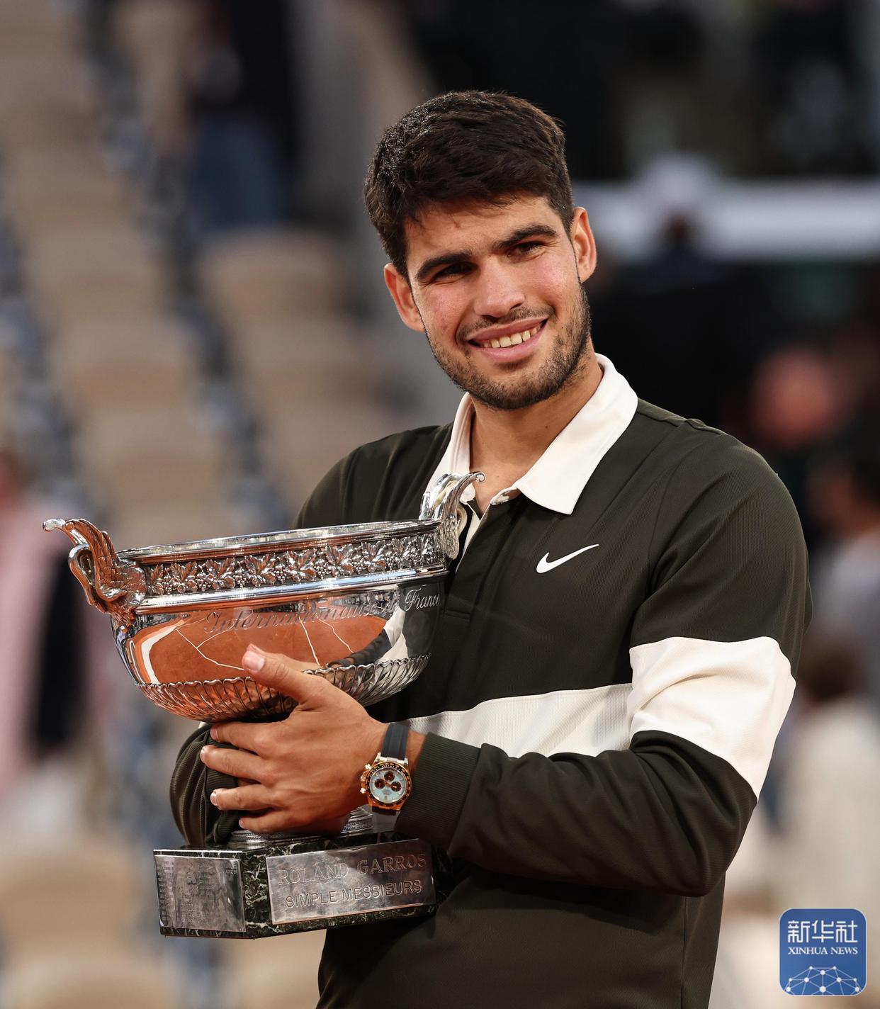 包含联合杯碾压美网，阿尔卡拉斯点燃赛场的词条