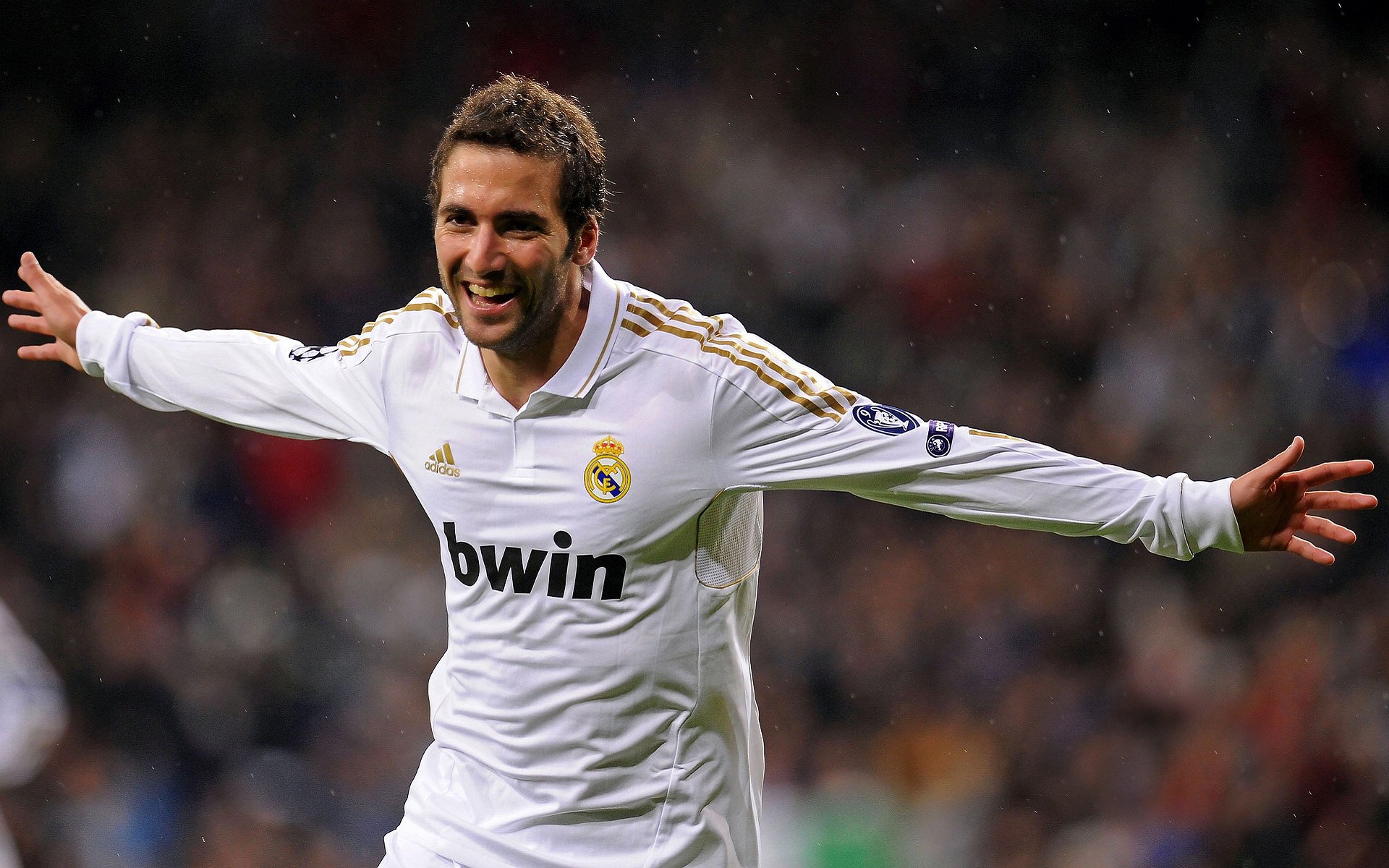 那不勒斯的东方征服,德里赫特奥运周期关键战接管比赛启示录