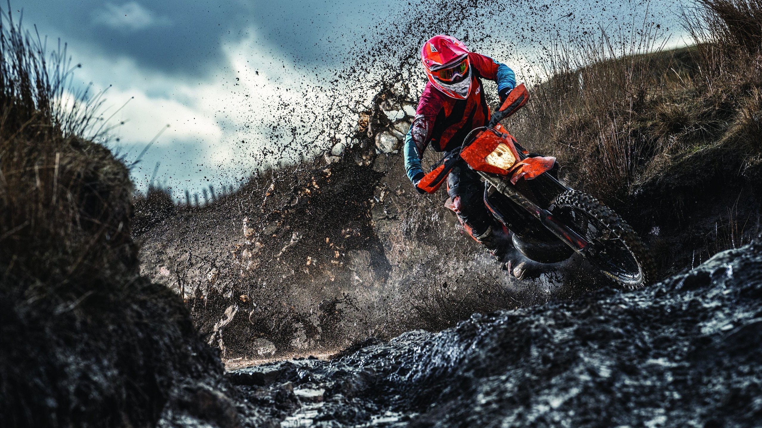 开云体育-拉沃尔杯完胜年终总决赛，梅德韦杰夫关键制胜背后的网球哲学革命